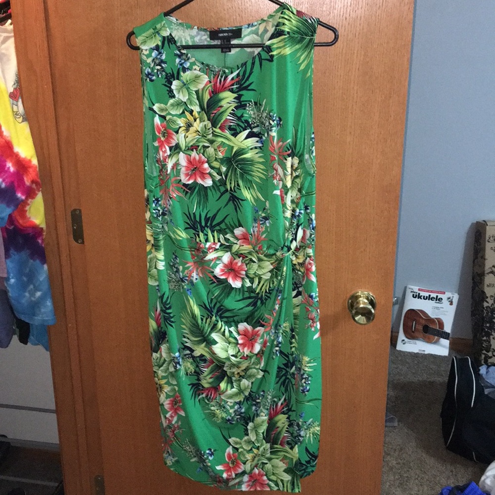 Forever 21 plus dress